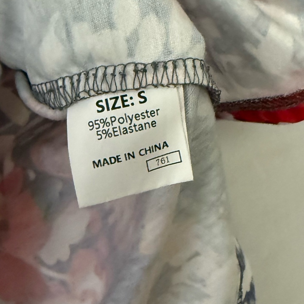 One Eleven North Floral Feminine Top Autumn Multicolor Blouse Size Small - Picture 5 of 5
